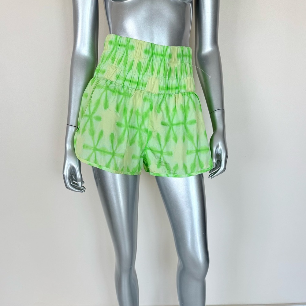 NEW!! Free People movement women athletic shorts size S